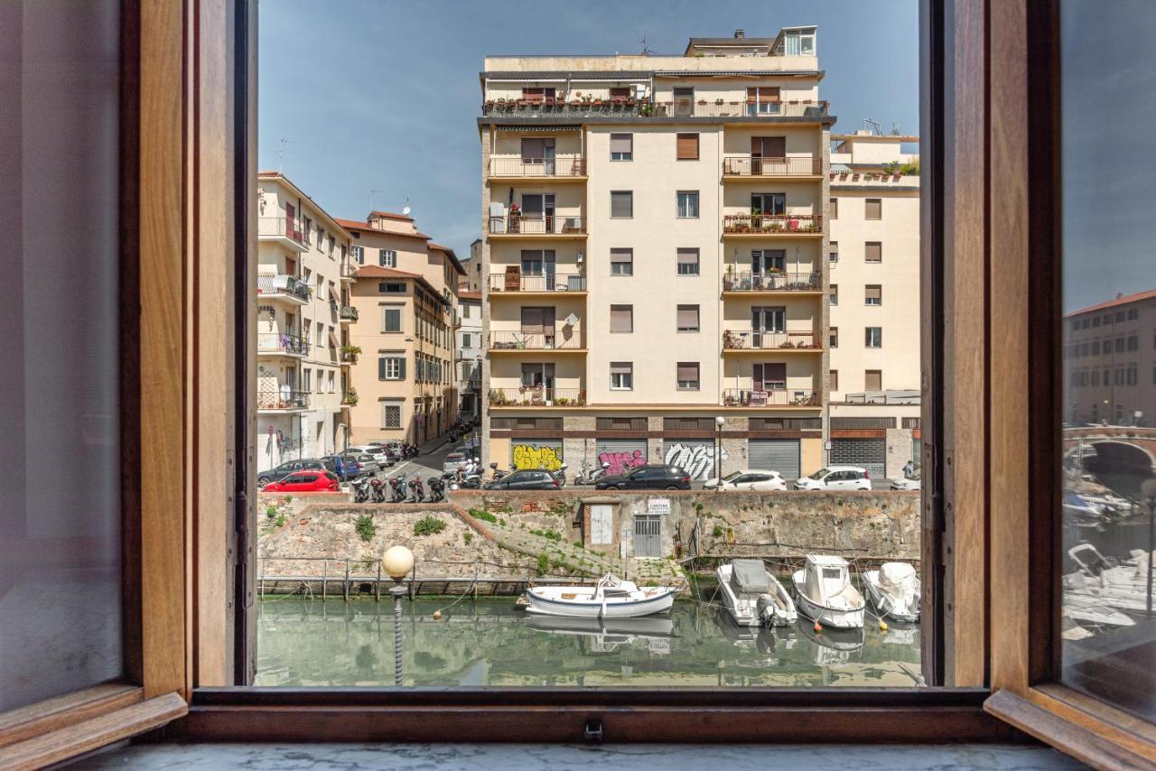 Piccola Venezia Canal View Charming Flat ليفورنو المظهر الخارجي الصورة