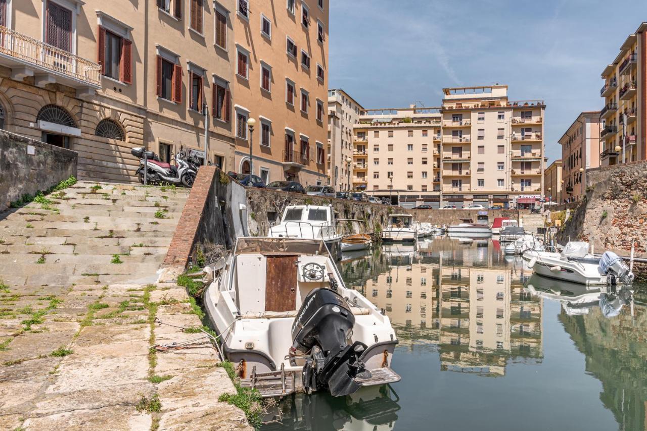 Piccola Venezia Canal View Charming Flat ليفورنو المظهر الخارجي الصورة